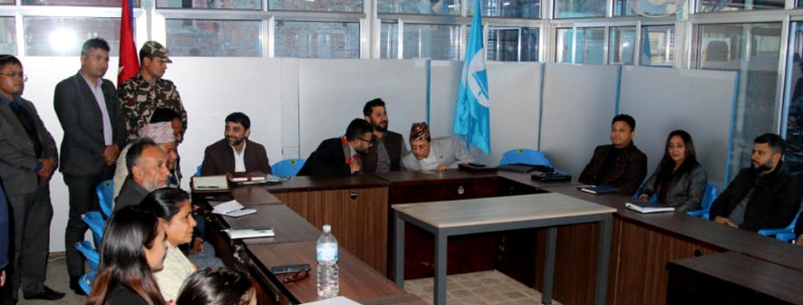 तीन दलका शीर्ष नेताहरूको बैठकलाई लिएर रास्वपाको गम्भीर आशंका